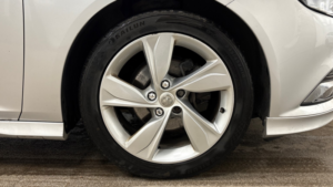 2019 Vauxhall Insignia 1.5 I Turbo Gpf Sri Vx Line Nav in Silver — image 4