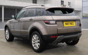 2017 Land Rover Range Rover Evoque 2.0 Td4 Se Tech 4WD Euro 6 (s/s) 5dr in Brown — image 3