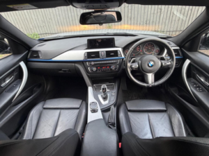 2015 BMW 3 Series 2.0 320d M Sport Touring Auto Euro 5 (s/s) 5dr in Silver — image 4