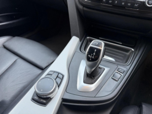 2015 BMW 3 Series 2.0 320d M Sport Touring Auto Euro 5 (s/s) 5dr in Silver — image 6