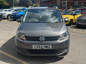 2012 Volkswagen Touran 1.6 Tdi Se Euro 5 5dr in Grey — image 2