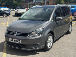 2012 Volkswagen Touran 1.6 Tdi Se Euro 5 5dr in Grey — image 4