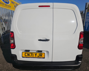 2021 Citroen Berlingo 1.5 Bluehdi 650 Enterprise M Pro in White — image 6