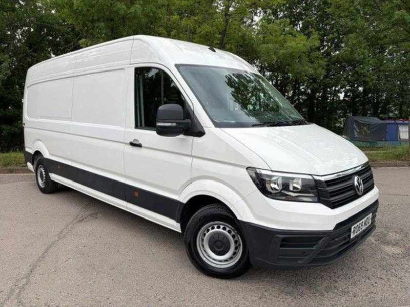 2019 Volkswagen Crafter 2.0 Tdi Cr35 Trendline Fwd Lwb High Roof Euro 6 (s/s) 5dr in White — image 1