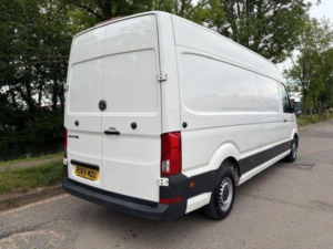 2019 Volkswagen Crafter 2.0 Tdi Cr35 Trendline Fwd Lwb High Roof Euro 6 (s/s) 5dr in White — image 6