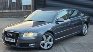 2010 Audi A8 3.0 Tdi Se Quattro 4dr Lwb in Grey — image 2