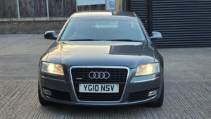 2010 Audi A8 3.0 Tdi Se Quattro 4dr Lwb in Grey — image 3
