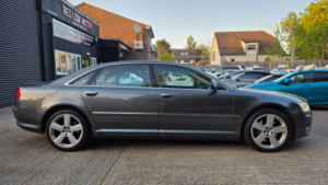 2010 Audi A8 3.0 Tdi Se Quattro 4dr Lwb in Grey — image 5