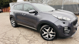2017 Kia Sportage 1.6 T-Gdi Gt-Line S in Silver — image 3