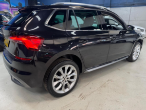 2020 Skoda Kamiq 1.5 Tsi Act Se L Euro 6 (s/s) 5dr in Black — image 4