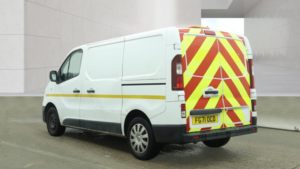 2021 Renault Trafic 2.0 Sl28 Energy Dci 120 Business+ My19 in White — image 6