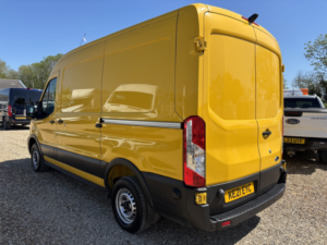 2021 Ford Transit 2.0 Transit Leader Van 290 L2h2 2.0l Ecoblue 105ps Fwd 6 Speed Manual in Yellow — image 5