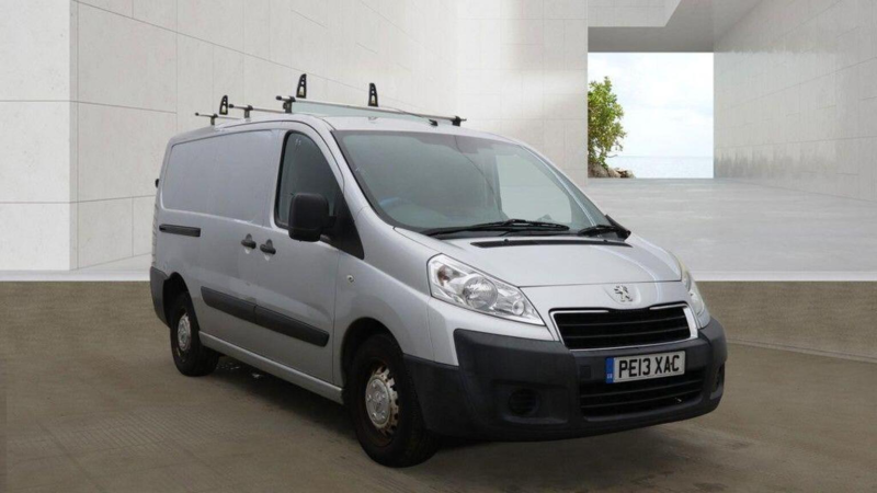 2013 Peugeot Expert 2.0 Hdi L2 H1 4dr in Silver — image 1