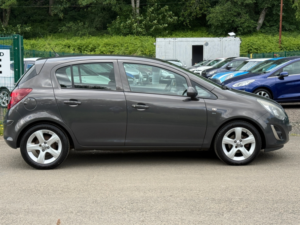 2014 Vauxhall Corsa 1.2 16v Sxi Hatchback 5dr Petrol Manual Euro 5 (85 Ps) in Grey — image 4
