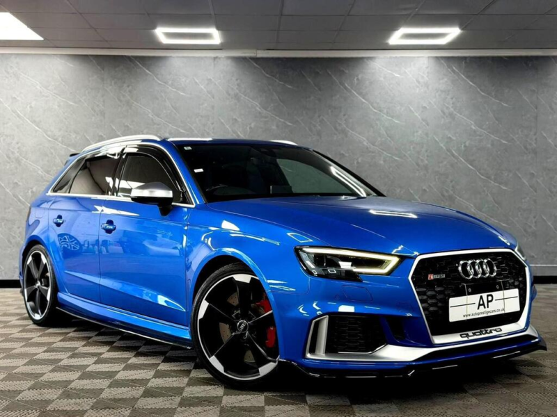2018 Audi Rs3 2.5 Tfsi Sportback 5dr Petrol Quattro in Ara Blue Crystal Effect — image 1