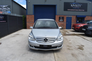 2007 Mercedes-Benz B Class 2.0 B180 Se CVT 5dr in Silver — image 2