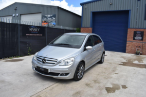2007 Mercedes-Benz B Class 2.0 B180 Se CVT 5dr in Silver — image 3