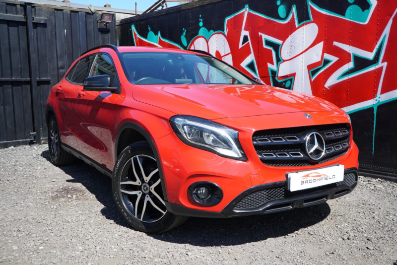 2019 Mercedes-Benz Gla 1.6 Gla180 Urban Edition SUV 5dr Petrol Manual Euro 6 (s/s) (122 Ps) in Red — image 1