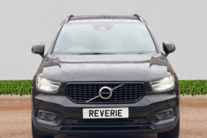 2018 Volvo Xc40 2.0 T5 R-Design SUV 5dr Petrol Auto AWD Euro 6 (s/s) (247 Ps) in Black — image 2