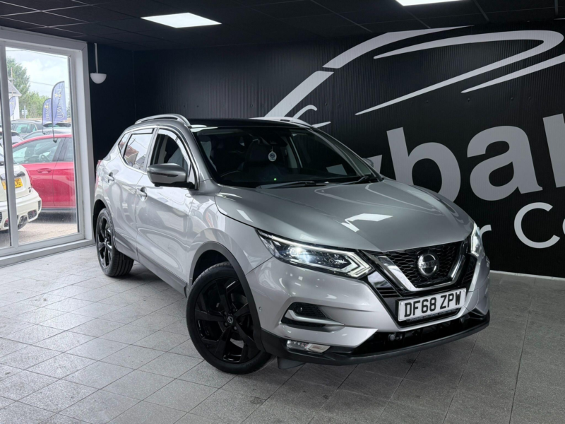 2019 Nissan Qashqai 1.3 Dig-T Tekna Euro 6 (s/s) 5dr in Silver — image 1