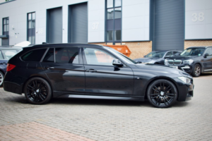 2015 BMW 3 Series 3.0 330d M Sport Touring in Black — image 5