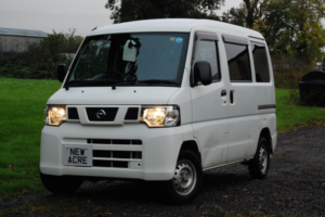 2013 Nissan Clipper 660cc Kei Van in White — image 3