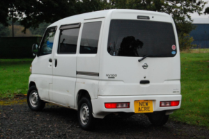 2013 Nissan Clipper 660cc Kei Van in White — image 4