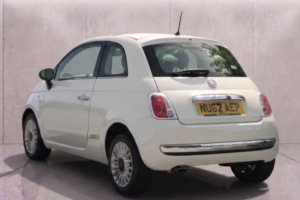 2012 Fiat 500 1.2 500 Lounge Semi-Auto 3dr in White — image 5