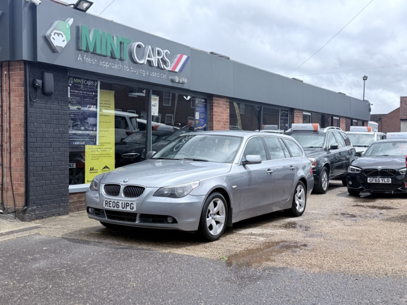 2006 BMW 5 Series 2.5 525d Se Touring in Silver — image 1