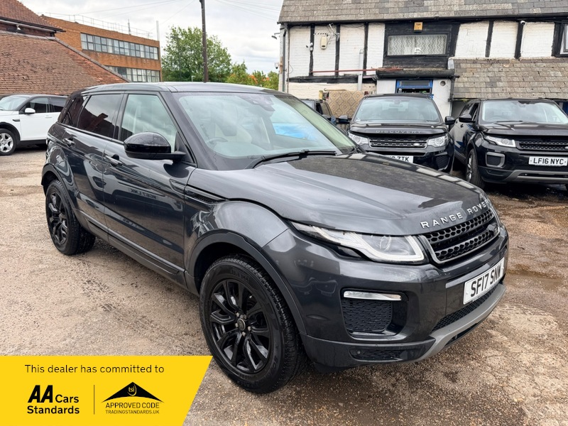 2017 Land Rover Range Rover Evoque Td4 Se Tech in Grey — image 1