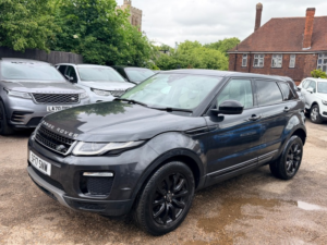 2017 Land Rover Range Rover Evoque Td4 Se Tech in Grey — image 4
