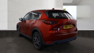 2017 Mazda Cx-5 2.2 Skyactiv-D Sport Nav in Red — image 5