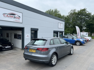 2015 Audi A3 1.6 Tdi Se in Grey — image 2