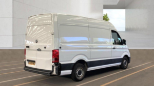 2020 Volkswagen Crafter 2.0 Tdi Cr35 Trendline Fwd Mwb Euro 6 (s/s) 5dr in White — image 6