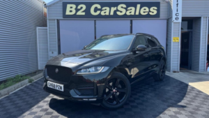 2019 Jaguar F-Pace 2.0 D180 R-Sport Auto AWD Euro 6 (s/s) 5dr in Black — image 6