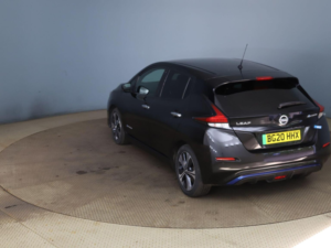 2020 Nissan Leaf 40kwh N-Connecta Auto 5dr in Black — image 4