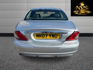 2007 Jaguar X-Type 2.0 D S in Silver — image 6