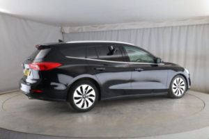 2020 Ford Focus 1.5 Ecoblue Zetec Euro 6 (s/s) 5dr in Black — image 3