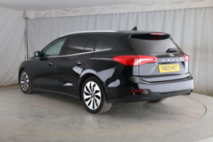 2020 Ford Focus 1.5 Ecoblue Zetec Euro 6 (s/s) 5dr in Black — image 4