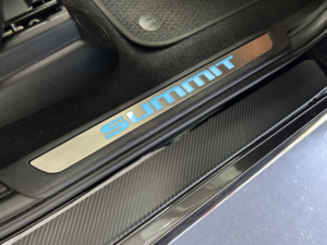 2019 Jeep Grand Cherokee 3.0 V6 Multijetii Summit in Black — image 5