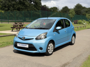 2013 Toyota Aygo 1.0 Vvt-I Move in Blue — image 3
