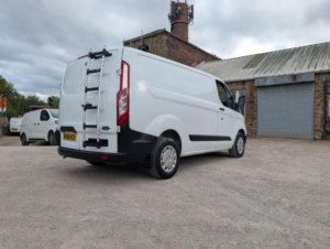 2018 Ford Transit Custom 2.0 300 Ecoblue L1 H1 Euro 6 5dr in White — image 3