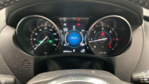 2019 Jaguar F-Pace 2.0 D180 R-Sport Auto AWD Euro 6 (s/s) 5dr in Silver — image 5