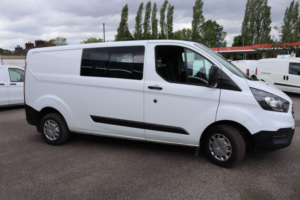 2020 Ford Transit 2.0 300 Ecoblue Leader Combi Van in White — image 3