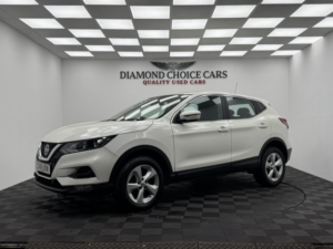 2018 Nissan Qashqai 1.5 Dci Acenta in White — image 3
