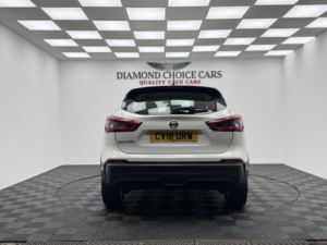 2018 Nissan Qashqai 1.5 Dci Acenta in White — image 5