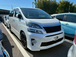2013 Toyota Vellfire