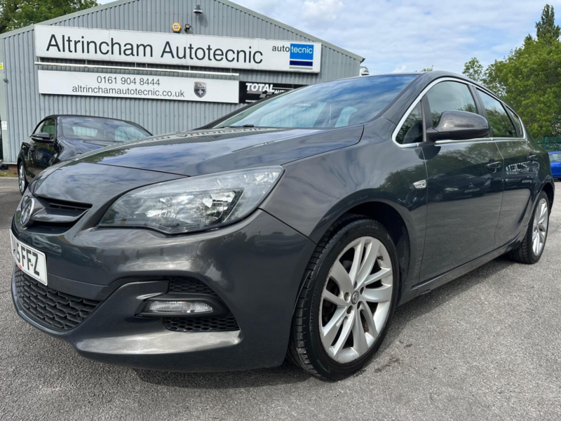 2015 Vauxhall Astra 1.6i Tech Line Gt Euro 6 5dr in Grey — image 1