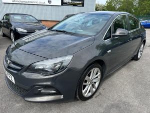 2015 Vauxhall Astra 1.6i Tech Line Gt Euro 6 5dr in Grey — image 4