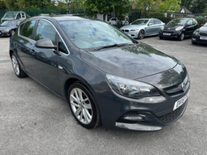 2015 Vauxhall Astra 1.6i Tech Line Gt Euro 6 5dr in Grey — image 6
